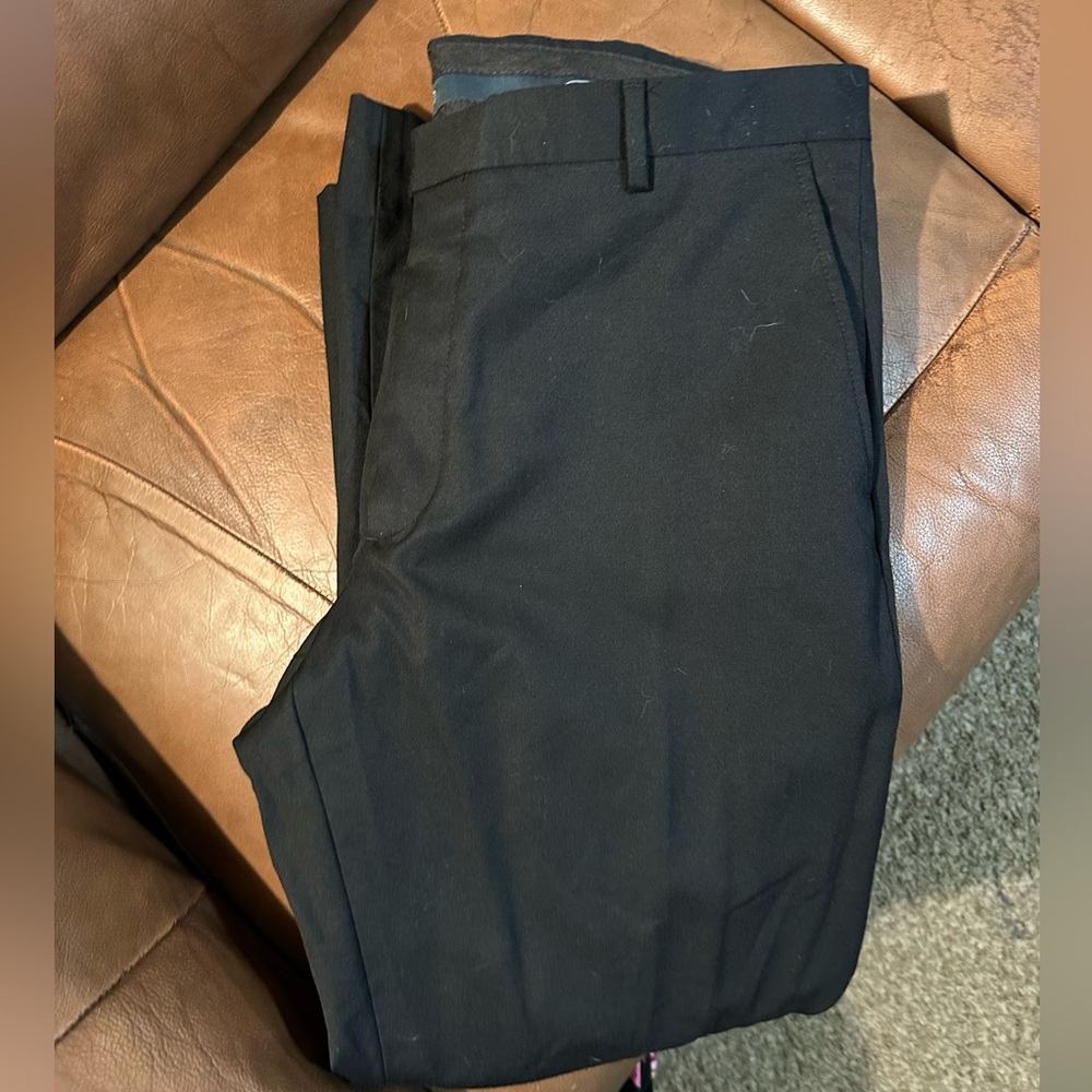 Men’s Black Dress Pants. Gently worn a handful of times